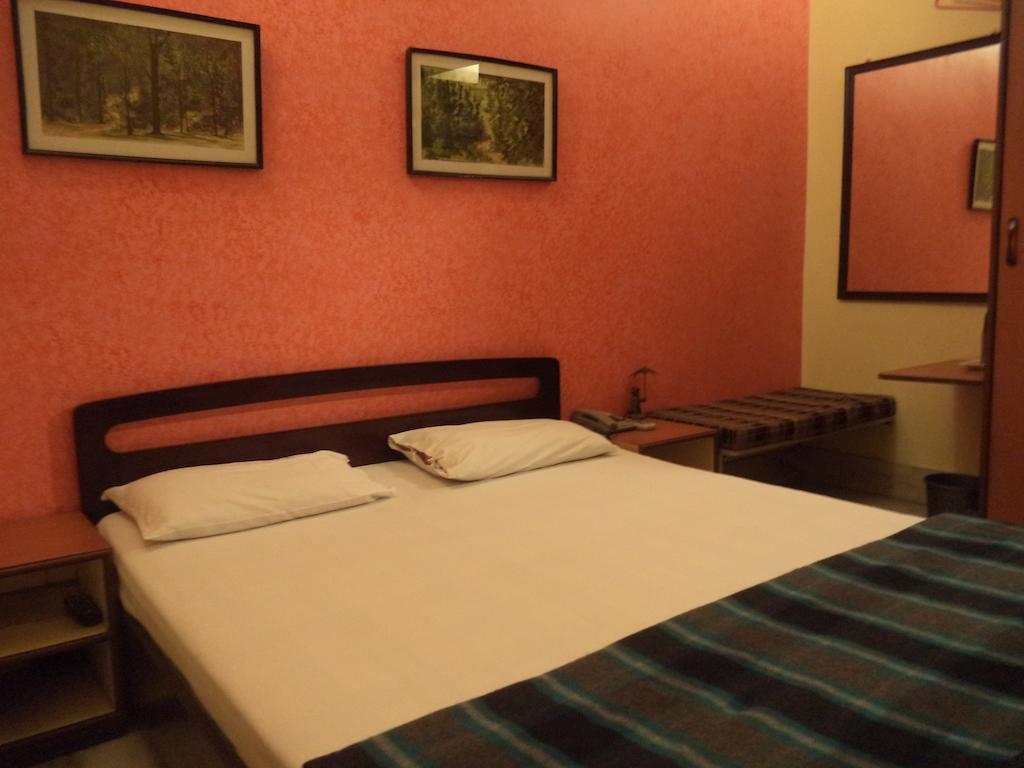 Hotel Esplanade Chambers Calcutta  Camera foto